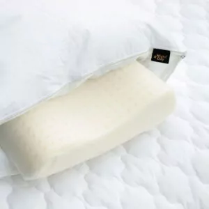 Pude med memory foam fra night and day
