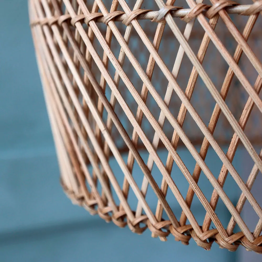 Lampe i rattan