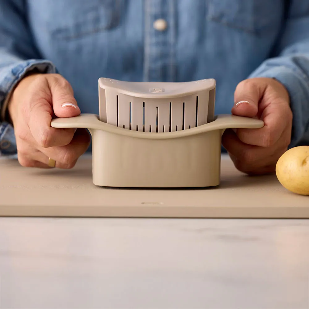 hasselback-skærer humus